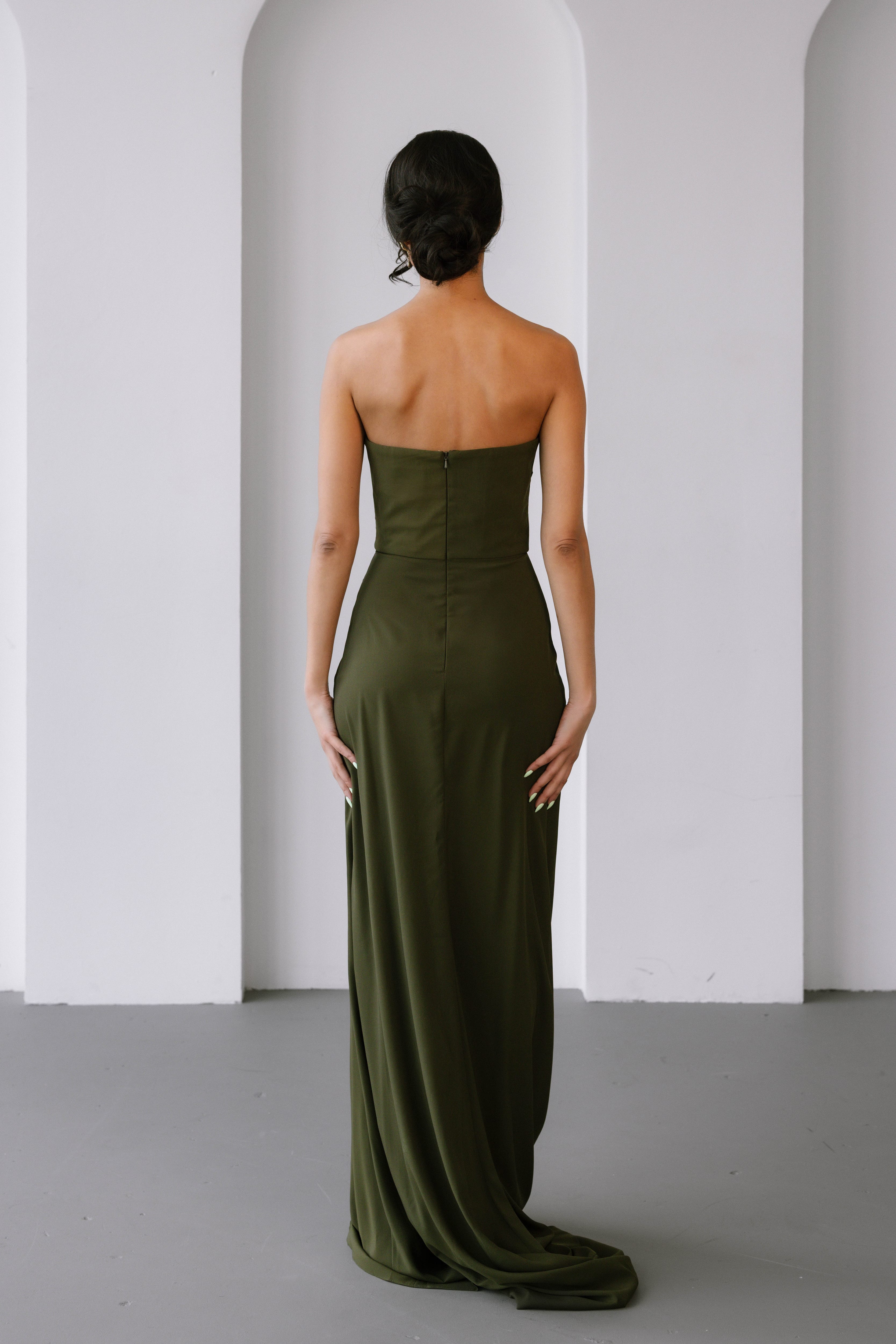 '- olive