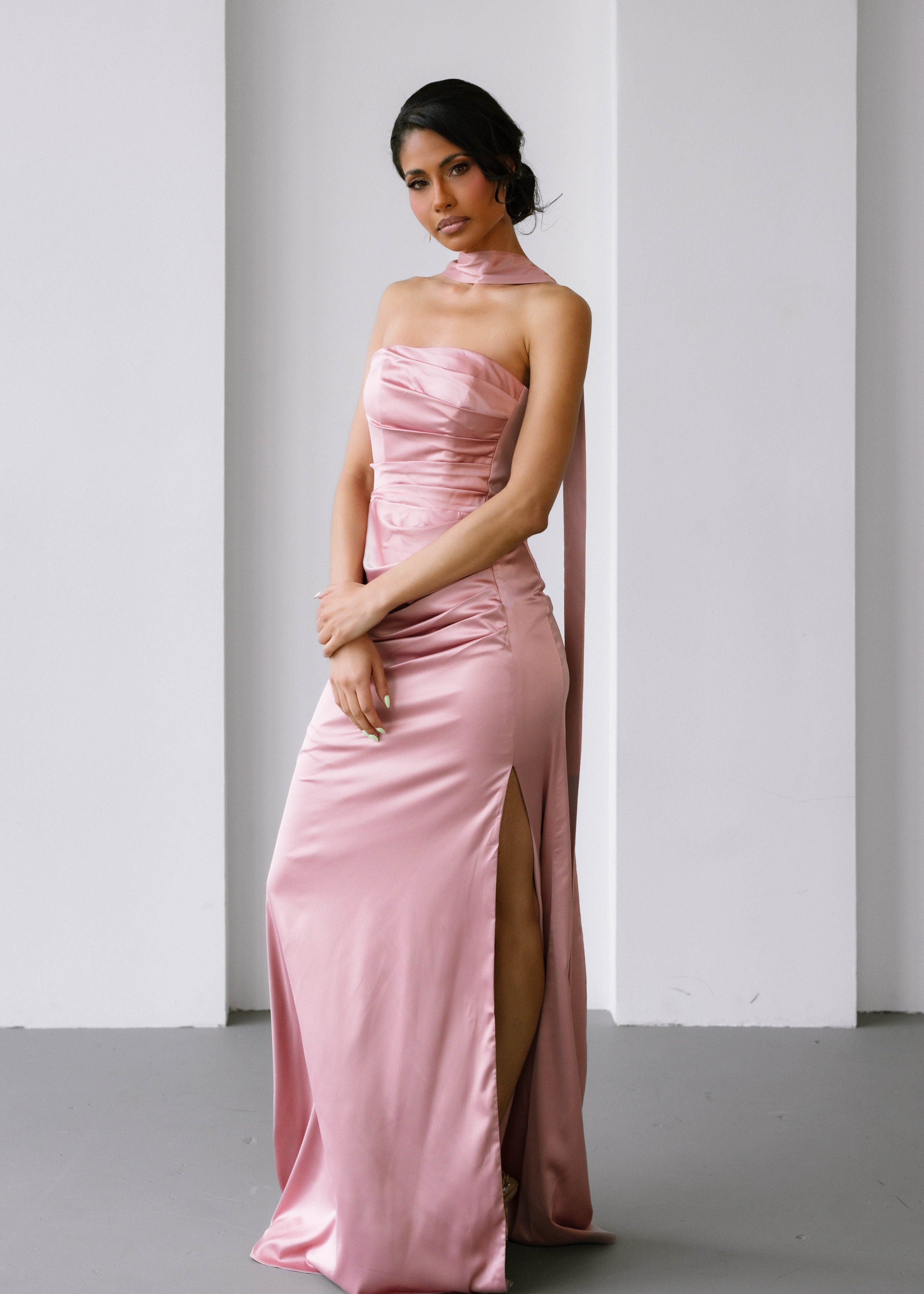 '- dusty pink