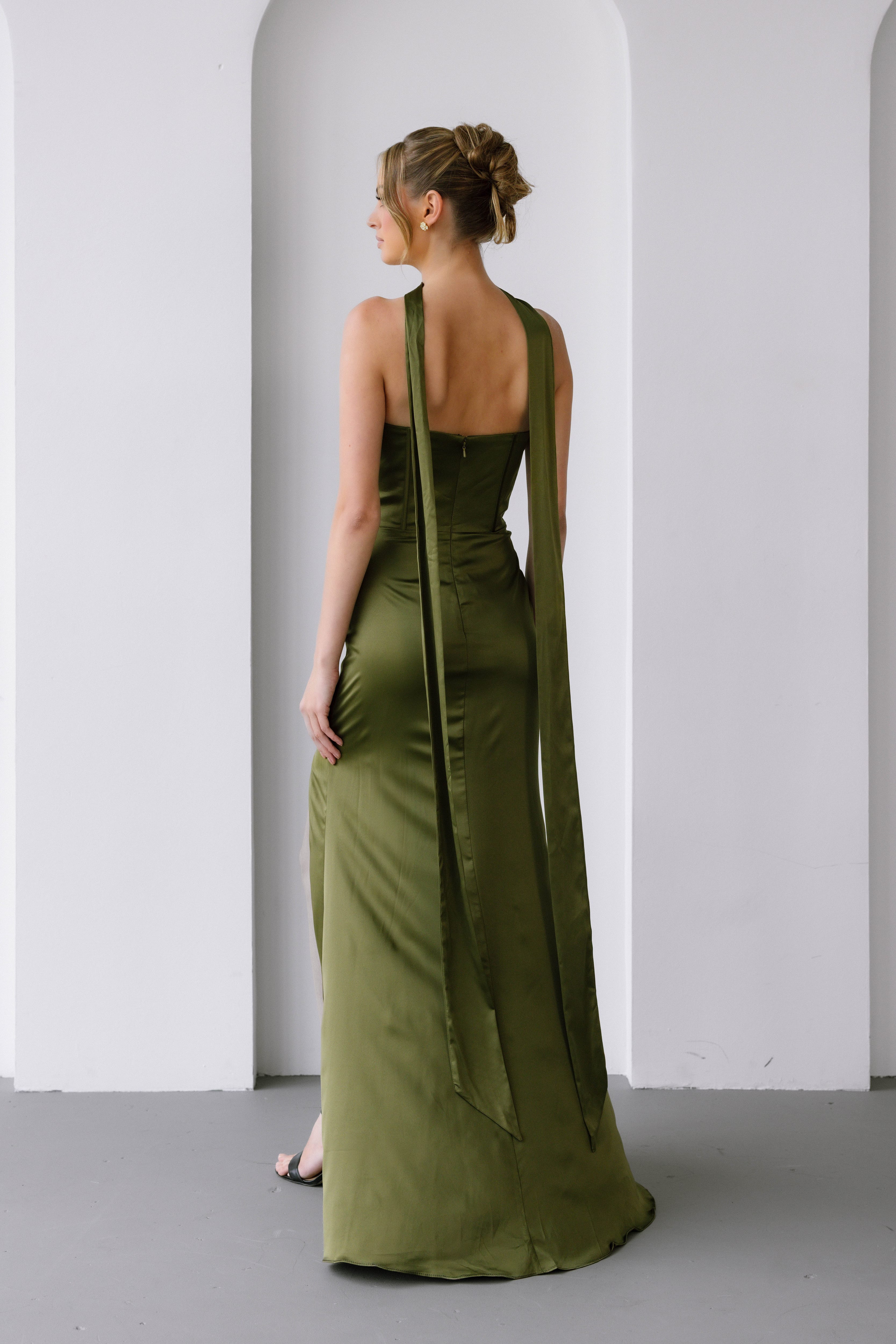 '- olive