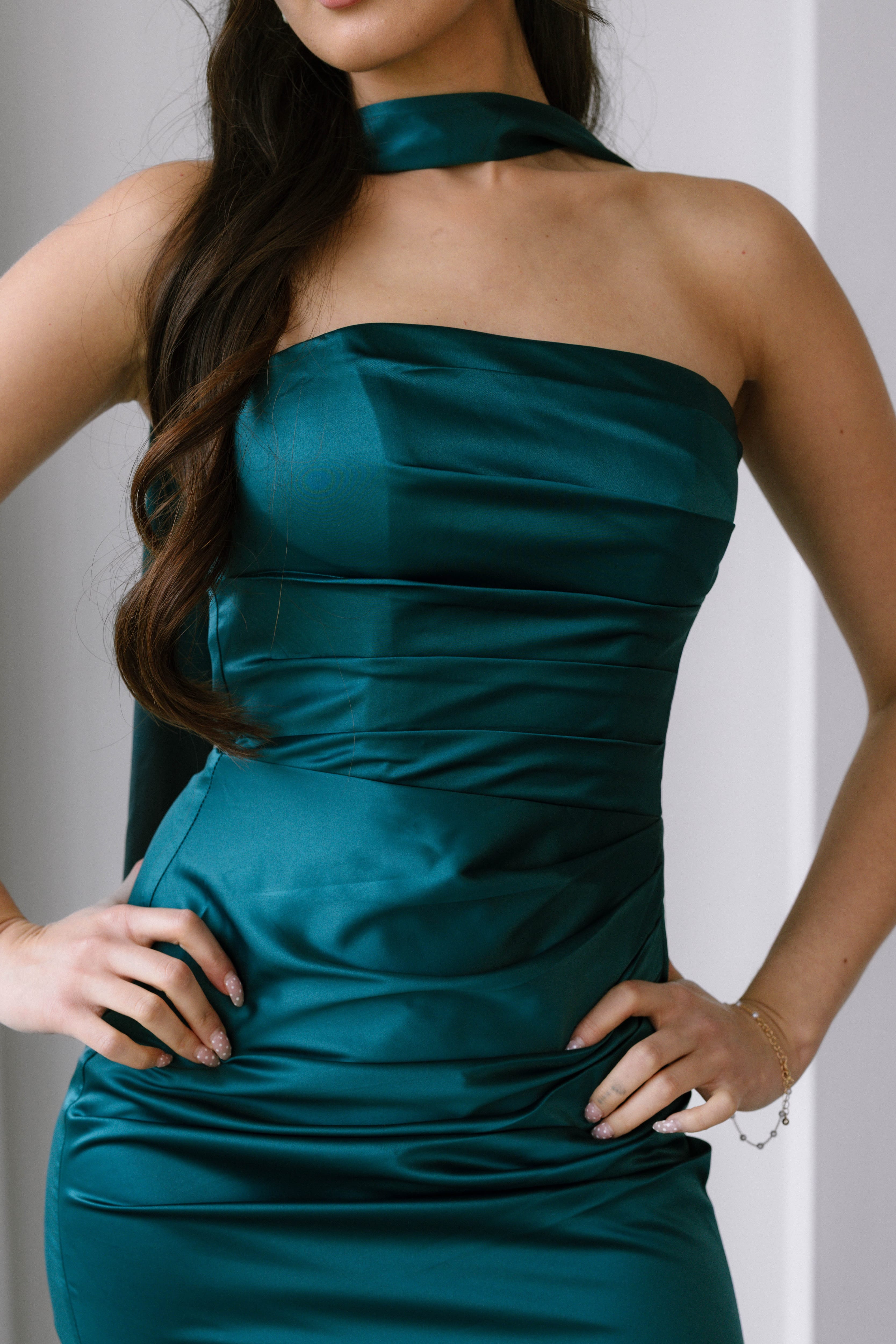 '- teal