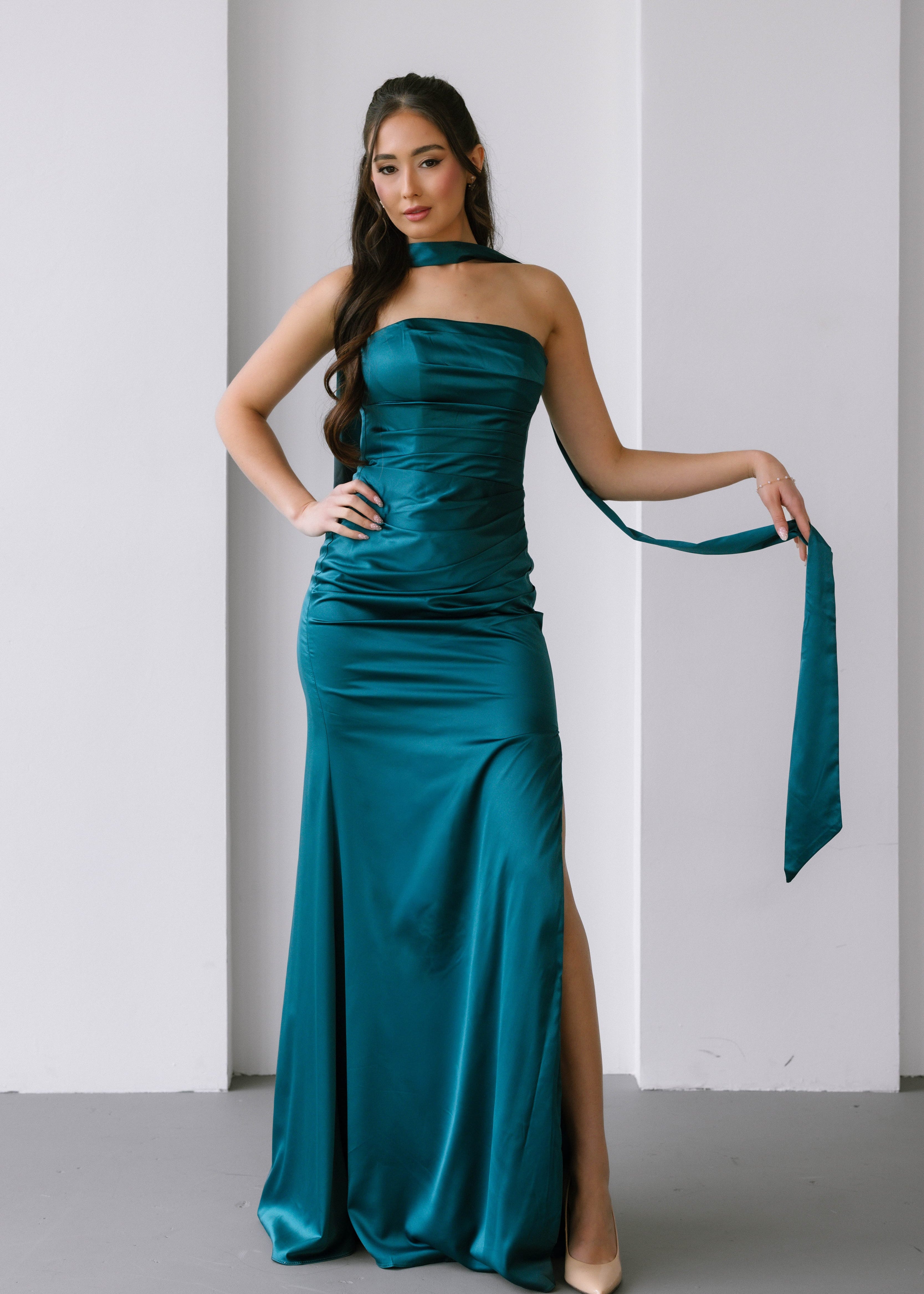 '- teal