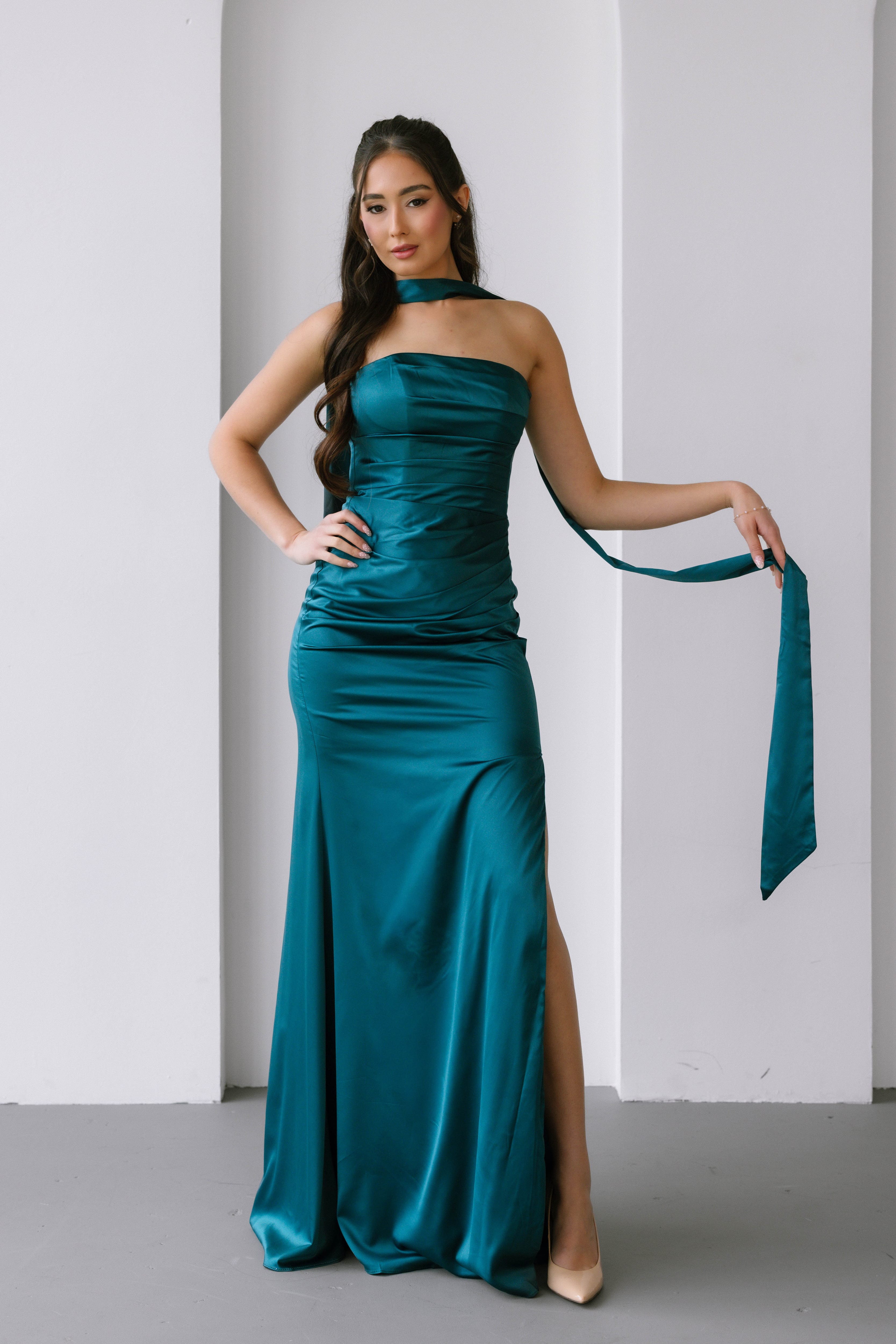 '- teal