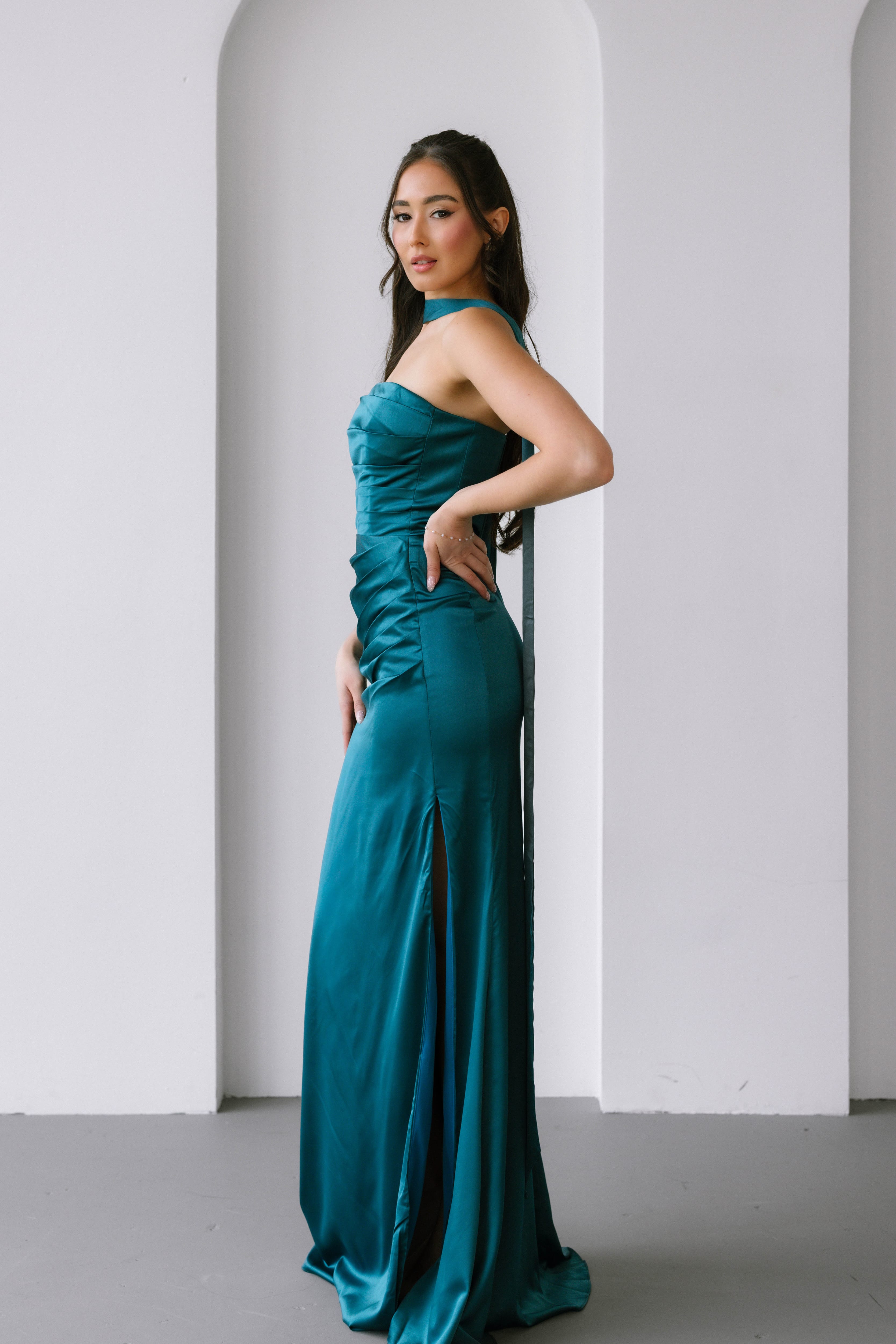 '- teal