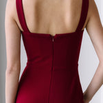 '- burgundy