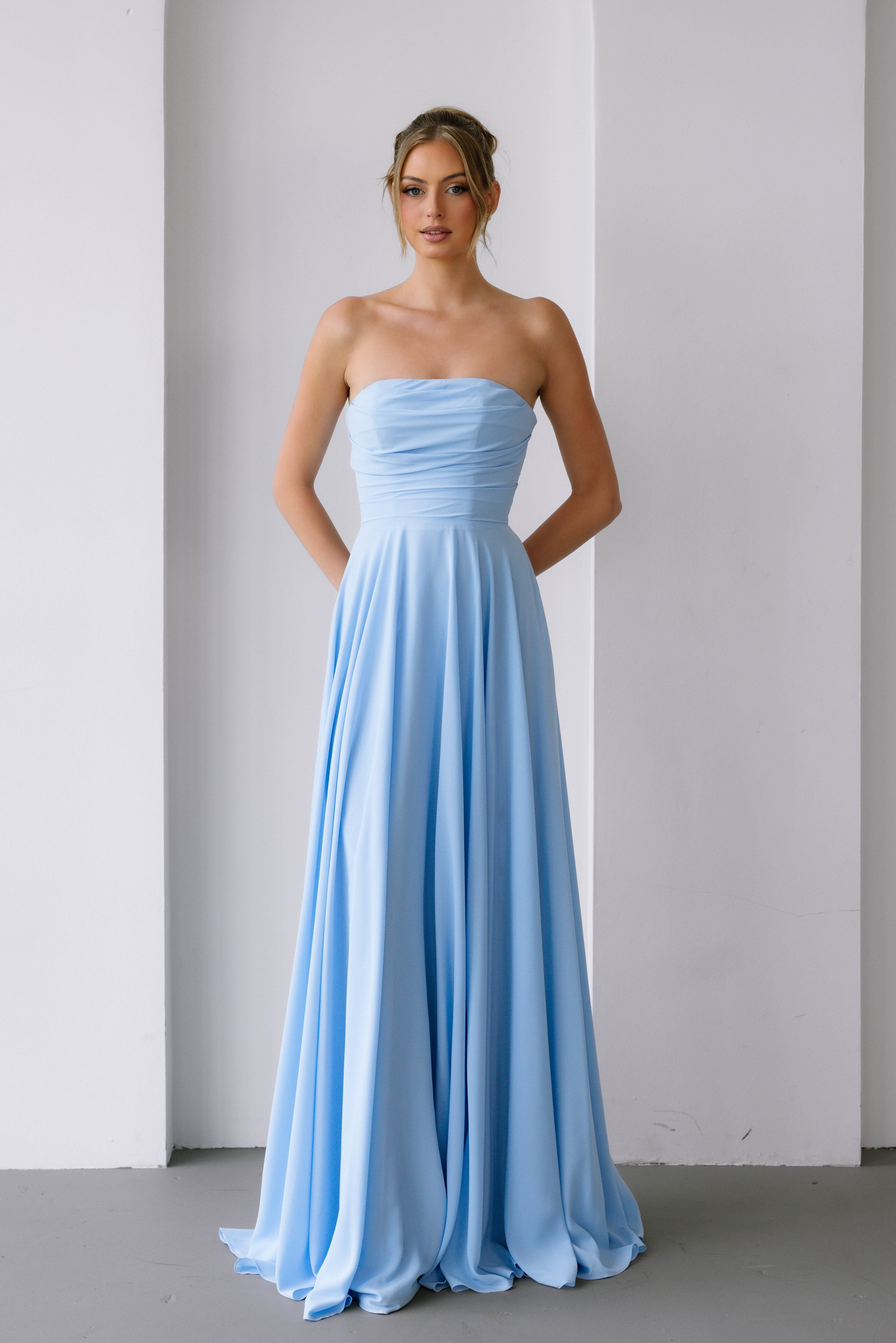 '- light blue