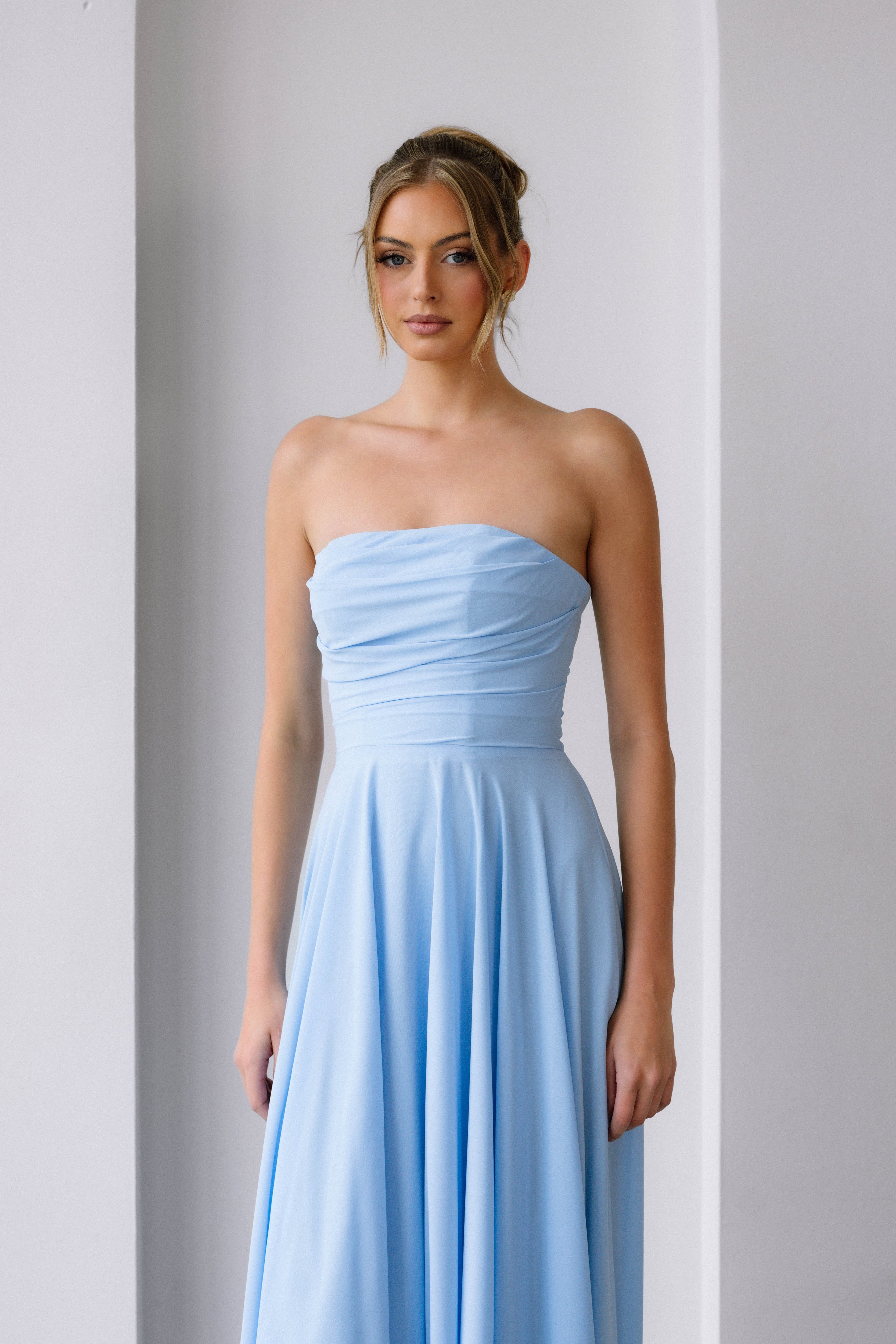 '- light blue