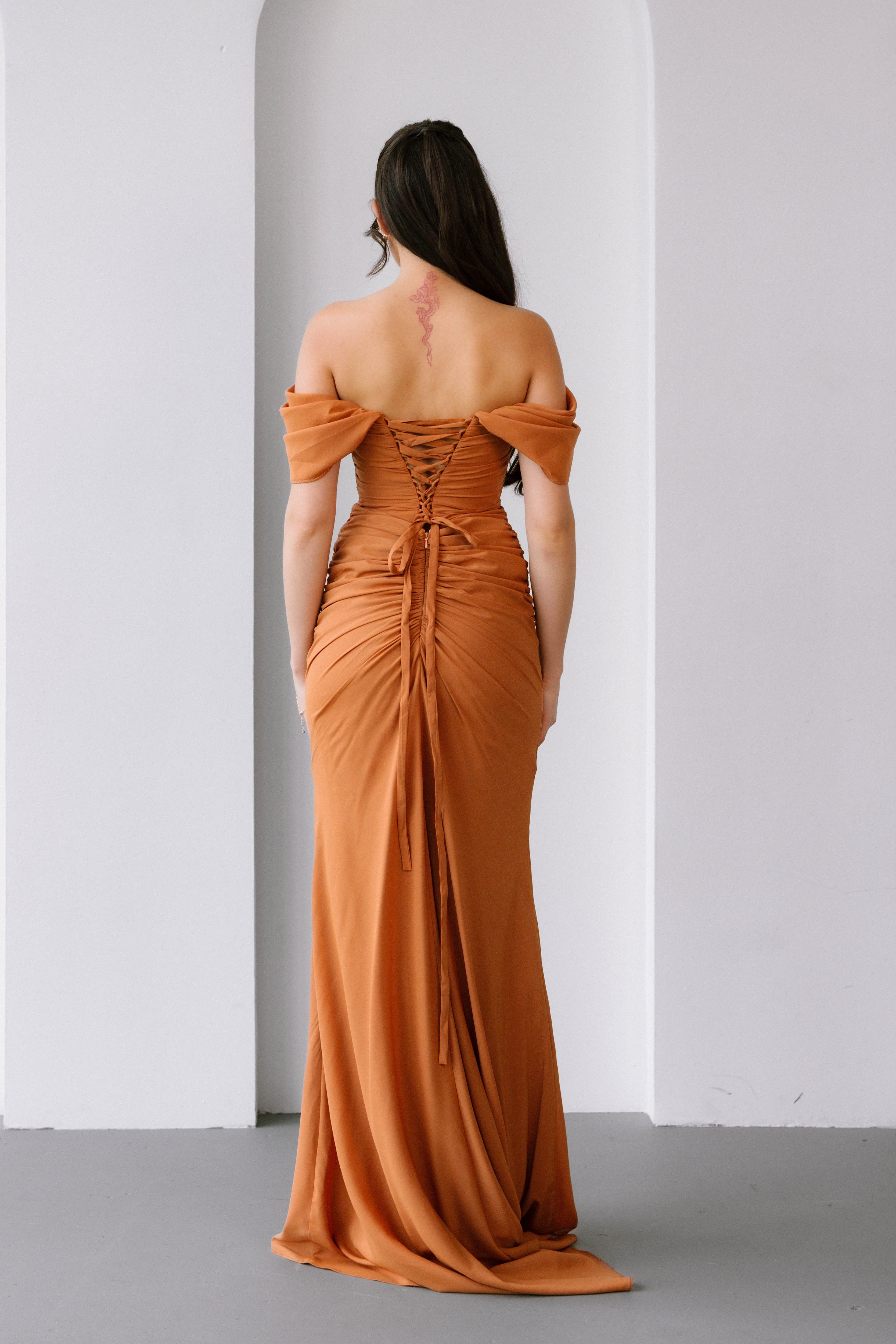 '- terracotta