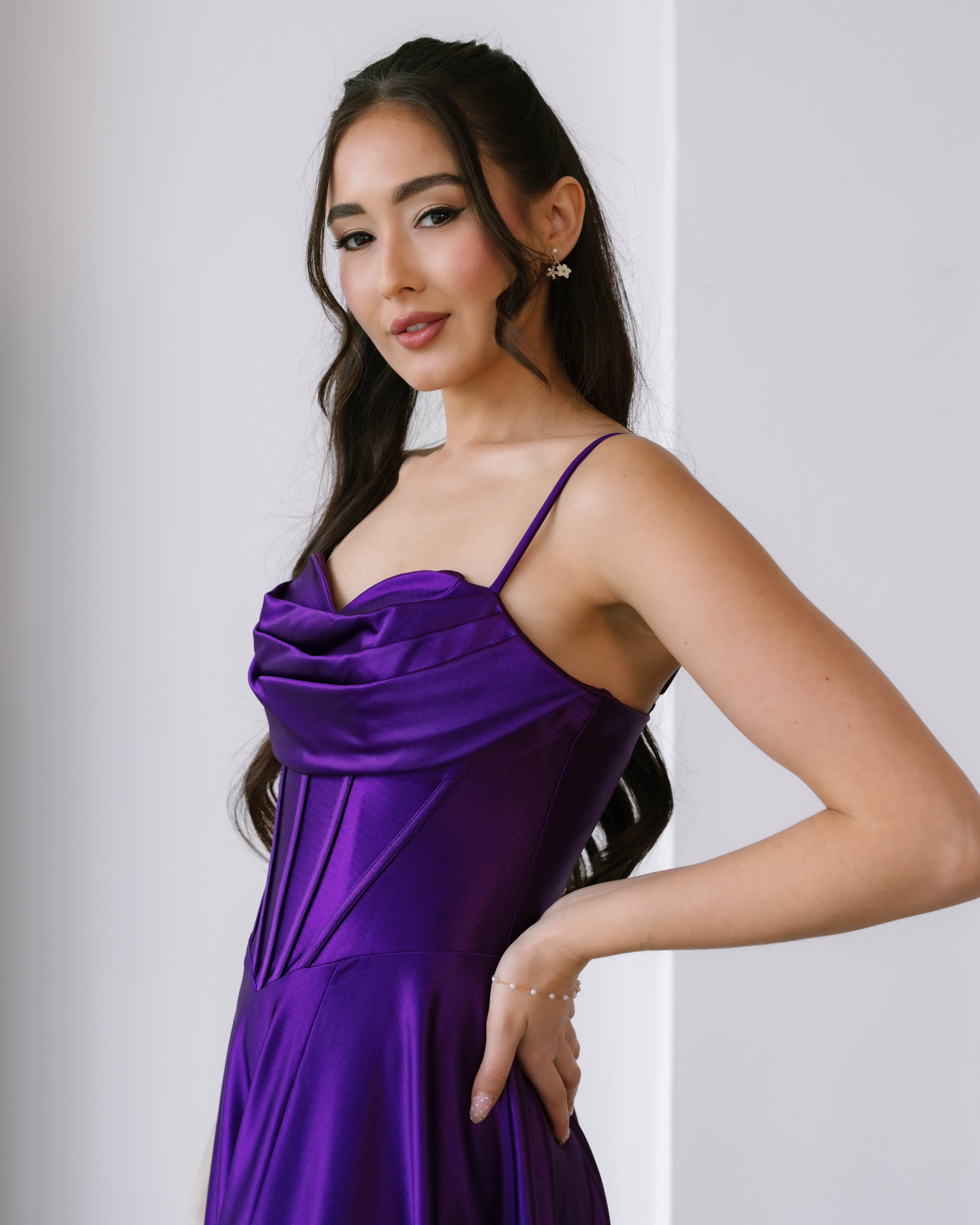 '- purple