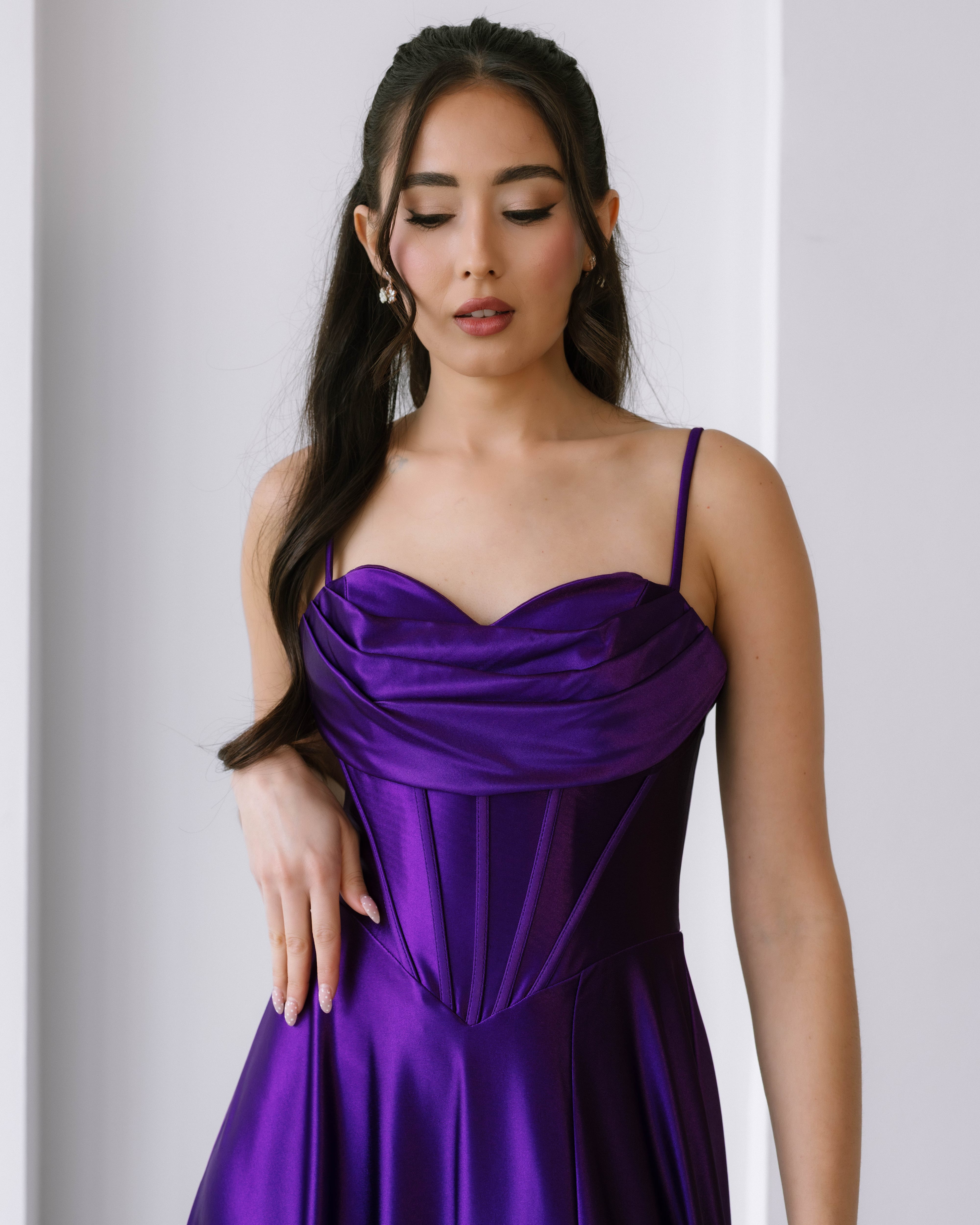 '- purple