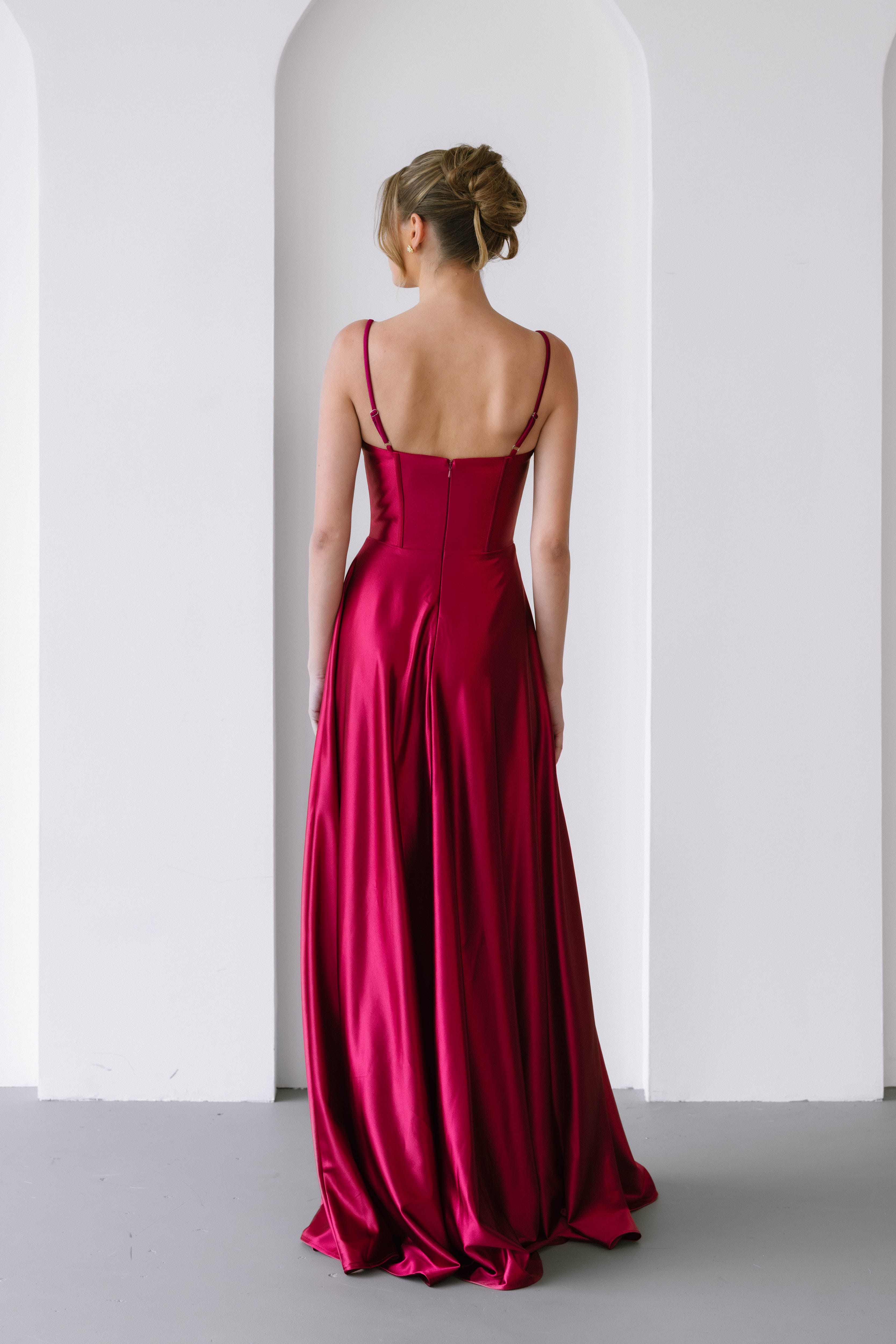 '- burgundy
