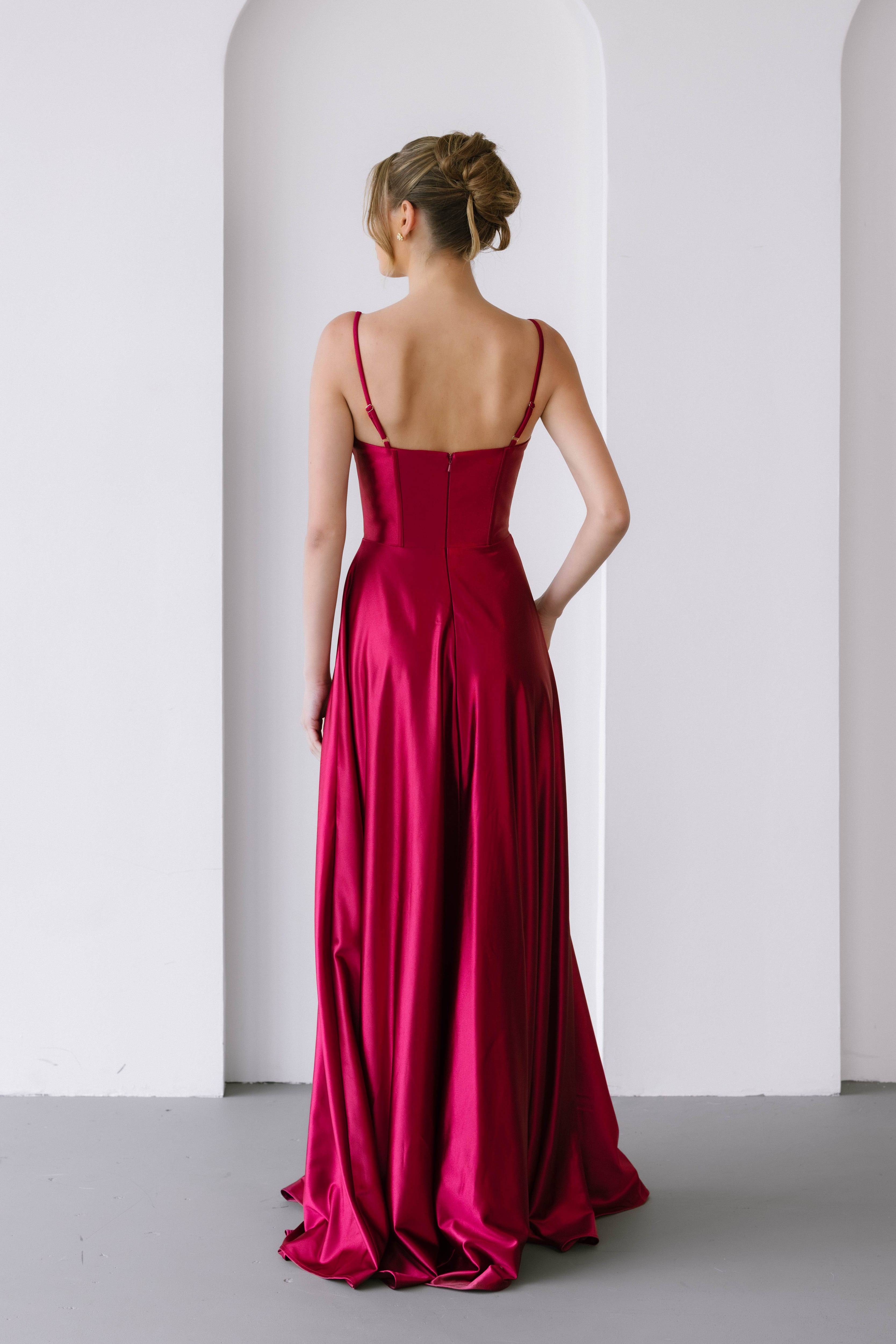 '- burgundy