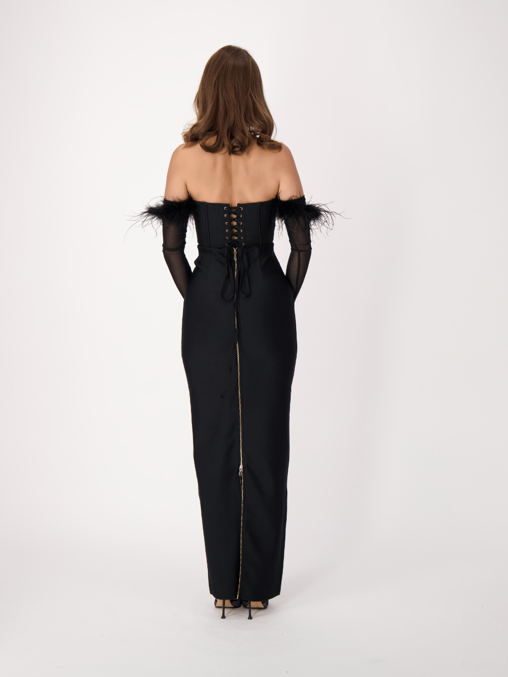 '- black